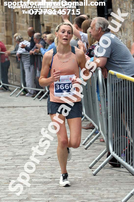 Durham City 10k, Durham City 10k and 5k Road Races. Photo: David T. Hewitson/Sports for All Pics